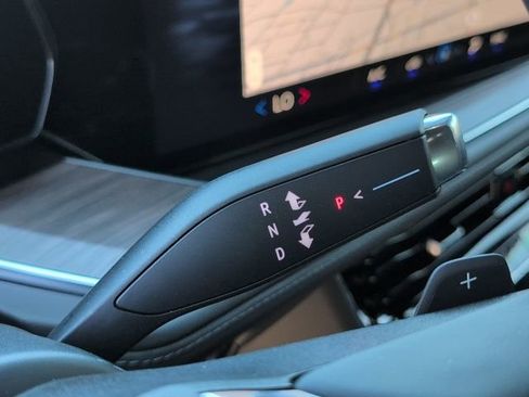 New 2026 Chevrolet Suburban LS image 22