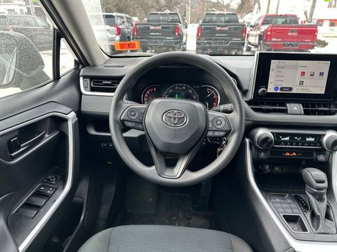 Used 2025 Toyota RAV4 LE image 13