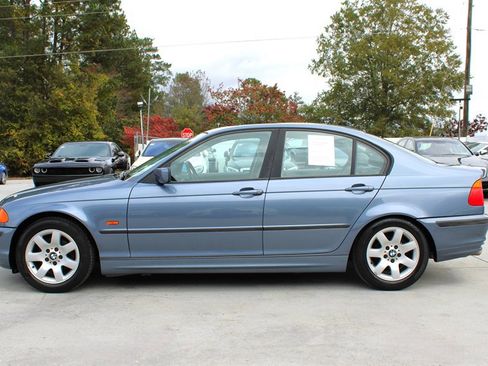 Used 2000 BMW 323i Sedan image 4