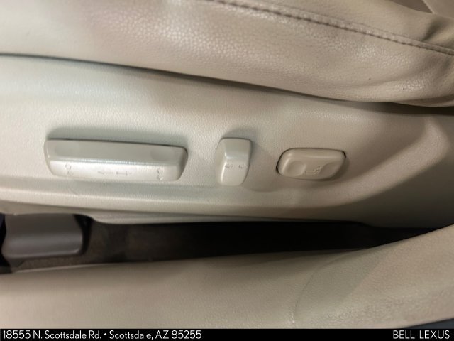 Used 2017 Acura RDX w/ Advance Package FWD image 17