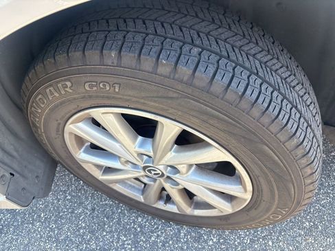 Used 2024 MAZDA CX-5 AWD 2.5 S w/ Select Package image 13