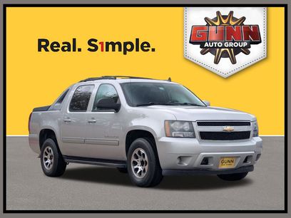 Used 2011 Chevrolet Avalanche LS