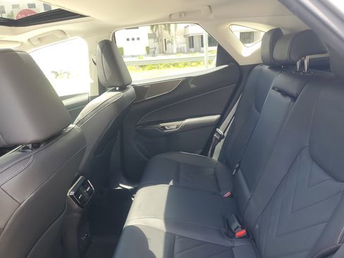 Used 2023 Lexus NX 350 AWD image 11