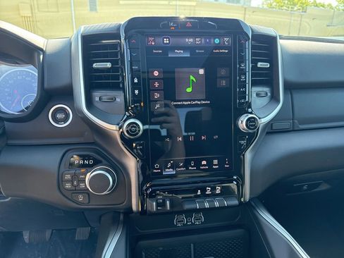 New 2026 RAM 1500 4x4 Crew Cab image 12