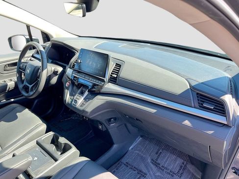 Used 2025 Honda Odyssey EX-L image 30