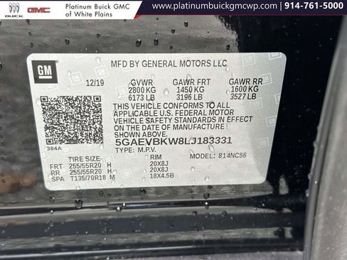 Used 2020 Buick Enclave Premium w/ Sun and Sites Package image 39