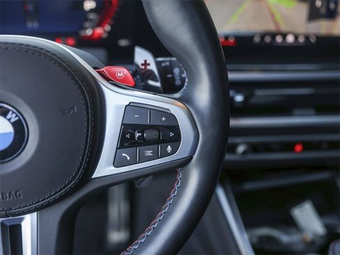 Used 2025 BMW X5 M Competition w/ Executive Package image 19