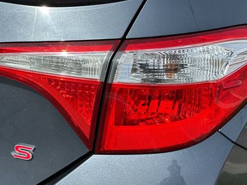 Used 2016 Toyota Corolla S Premium FWD image 25