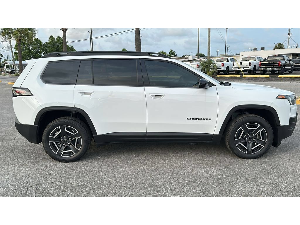 New 2026 Jeep Cherokee Laredo AWD/4WD image 7
