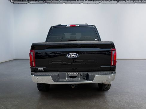 Used 2025 Ford F150 Lariat w/ Tow/Haul Package AWD/4WD image 4
