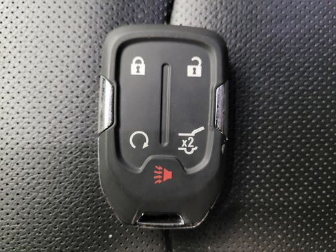 Used 2020 GMC Terrain SLT w/ Preferred Package FWD image 32
