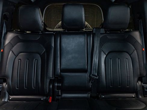 Used 2022 Land Rover Defender 110 X-Dynamic HSE image 23