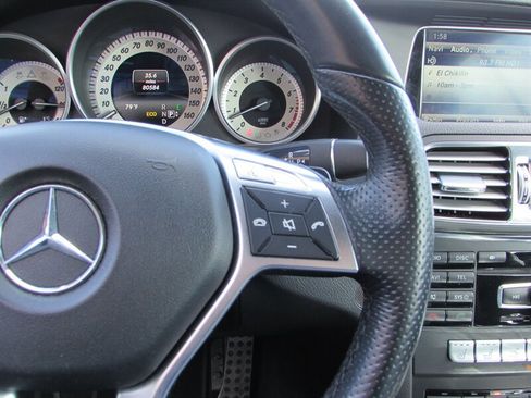 Used 2014 Mercedes-Benz E 550 Cabriolet image 17