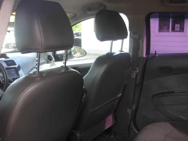 Used 2014 Chevrolet Spark LT FWD image 30