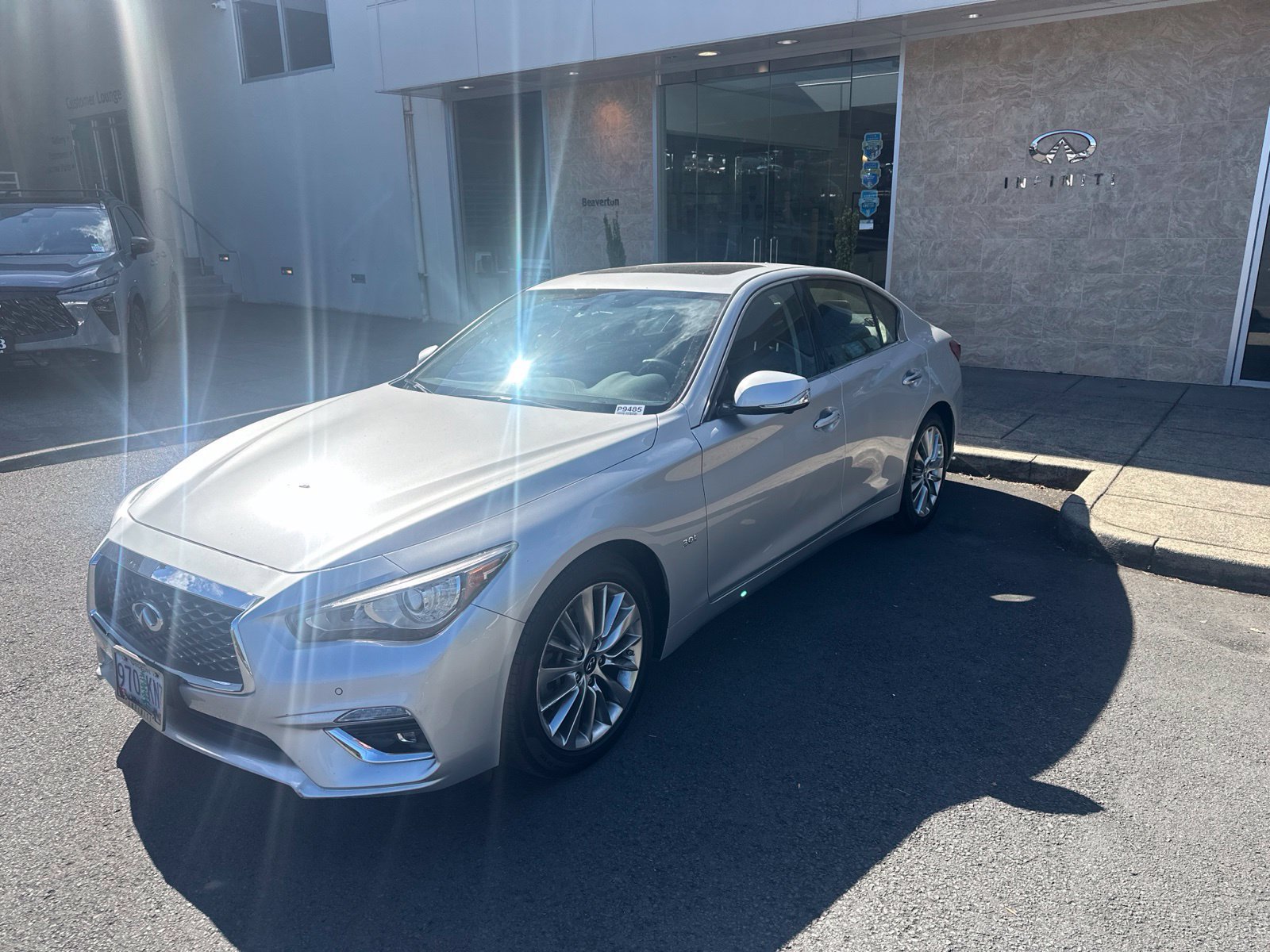 Used 2018 INFINITI Q50 Luxe w/ Sensory Package (Luxe) AWD/4WD image 1