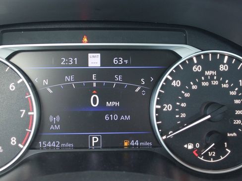 Used 2022 Nissan Altima 2.5 Platinum image 14