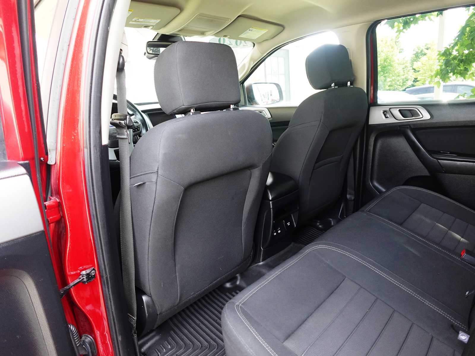 Used 2020 Ford Ranger XLT w/ Equipment Group 302A Luxury AWD/4WD image 27