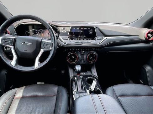 Used 2022 Chevrolet Blazer RS w/ Enhanced Convenience Package AWD/4WD image 15