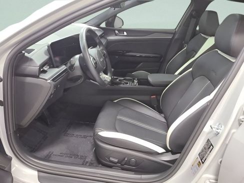 Used 2026 Kia K5 GT-Line w/ GT-Line Premium Package AWD/4WD image 19
