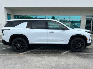 New 2026 Chevrolet Traverse RS w/ LPO, Floor Liner Package FWD video 2
