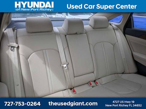 Used 2017 Hyundai Sonata Limited w/ Tech Package 03 image 10