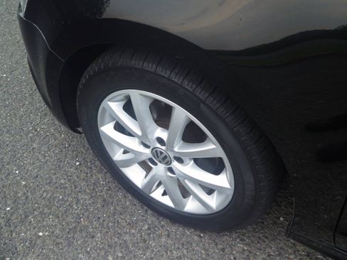 Used 2014 Volkswagen Jetta SE FWD image 39