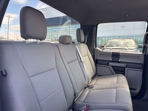 Used 2020 Ford F150 XLT image 28