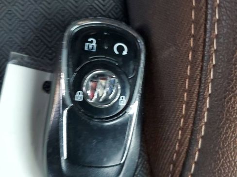 Used 2022 Buick Encore GX Preferred w/ Cold Weather Comfort Package image 32