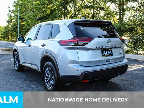 Used 2024 Nissan Rogue S AWD/4WD image 4
