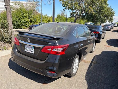 Used 2018 Nissan Sentra SV FWD image 6