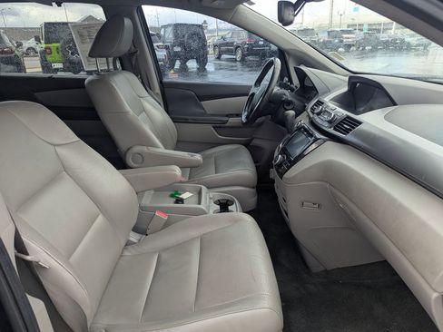 Used 2016 Honda Odyssey EX-L image 37