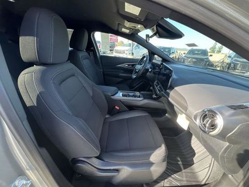 New 2026 Chevrolet Equinox EV LT w/ Comfort Package AWD/4WD image 27