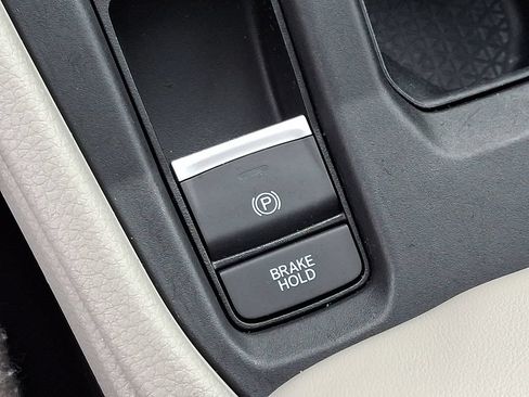 Used 2023 Honda Accord EX image 26