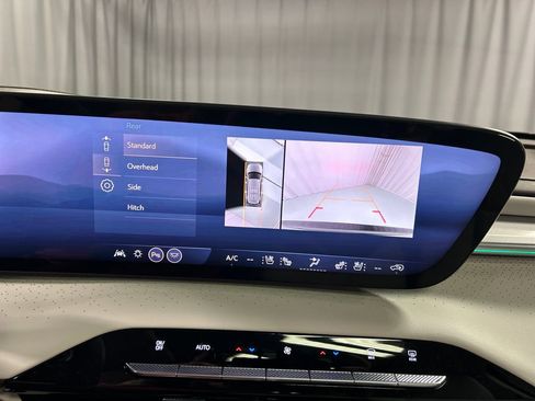 New 2026 Buick Enclave Avenir image 16