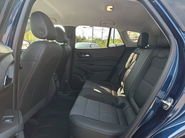 Used 2024 Chevrolet Trax LT w/ Driver Confidence Package FWD image 10
