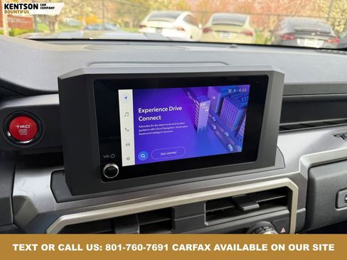 Used 2025 Toyota Tacoma TRD Sport image 26