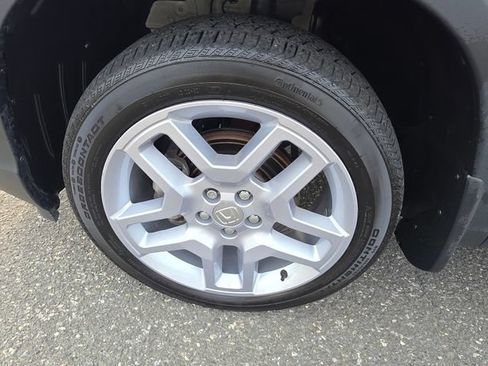 Used 2025 Honda Passport EX-L image 30
