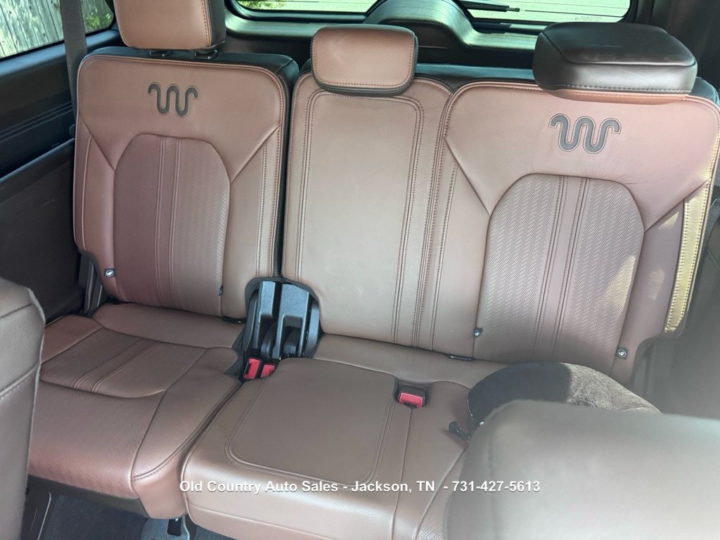 Used 2023 Ford Expedition Max King Ranch RWD image 13