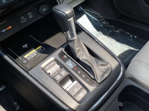 Used 2024 Honda CR-V EX-L image 15
