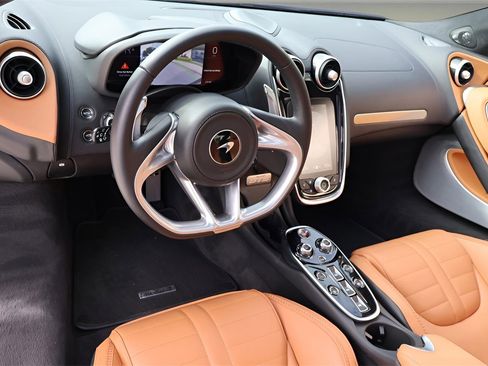 Used 2025 McLaren GTS image 11
