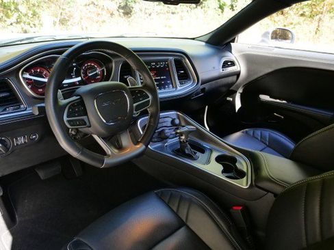 Used 2022 Dodge Challenger SRT Hellcat image 25