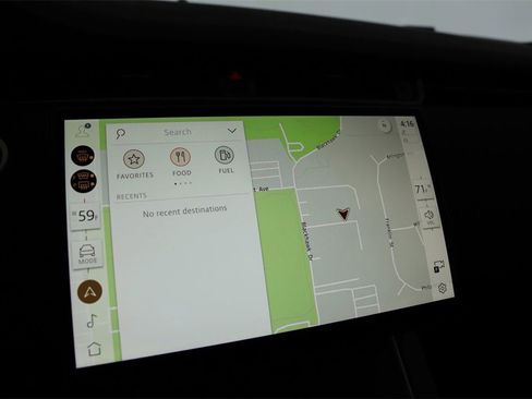 New 2024 Land Rover Range Rover Evoque Dynamic SE image 12