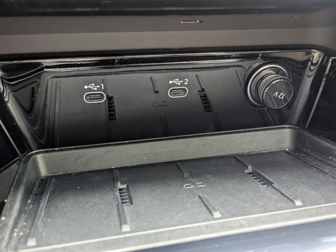 Used 2025 Audi Q5 Premium Plus w/ Premium Plus AWD/4WD image 24