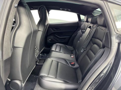 Used 2020 Porsche Taycan Turbo image 44