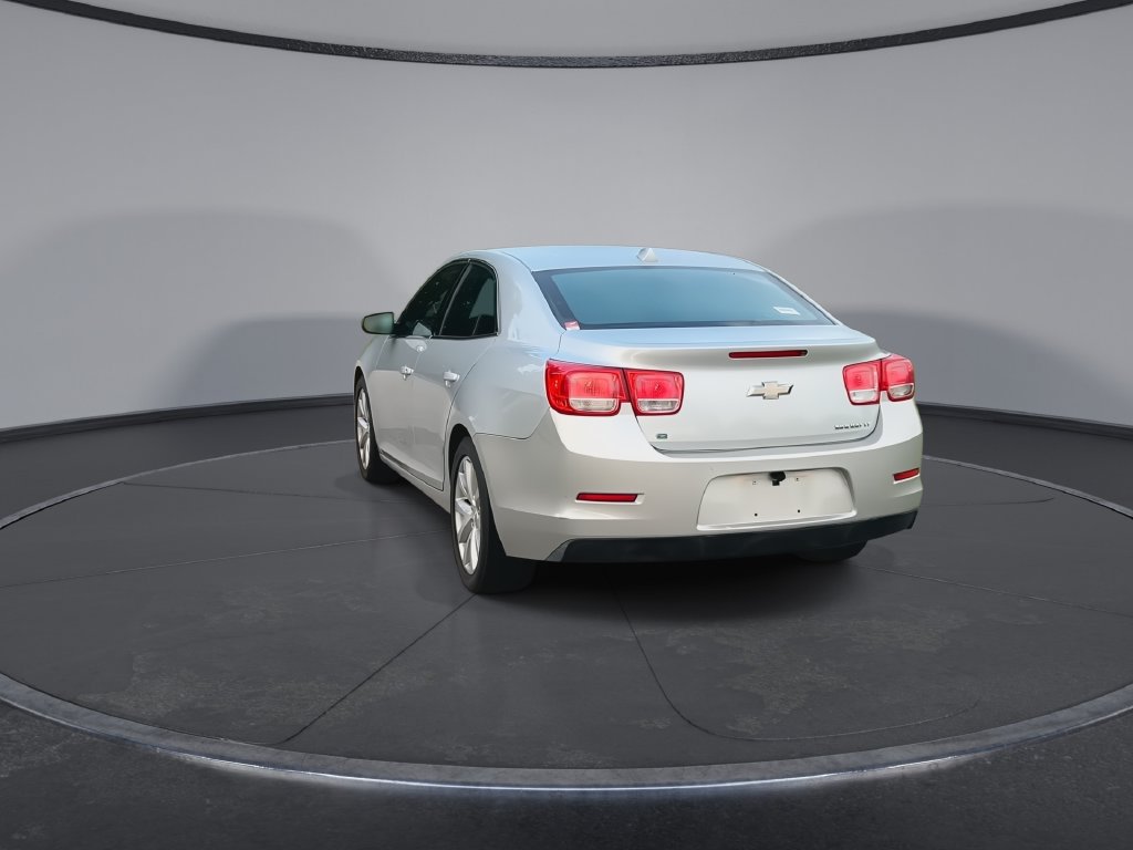 Used 2014 Chevrolet Malibu LT FWD image 7