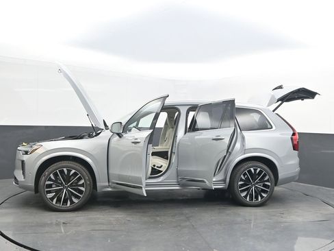New 2026 Volvo XC90 B6 Ultra image 40