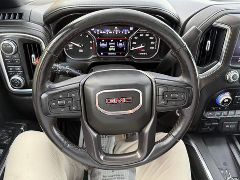 Used 2020 GMC Sierra 1500 AT4 w/ AT4 Premium Package AWD/4WD image 34