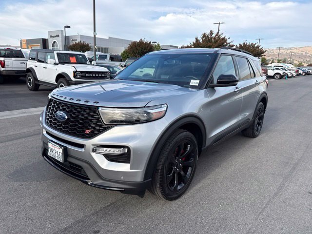 Certified 2024 Ford Explorer ST w/ Equipment Group 401A AWD/4WD image 1