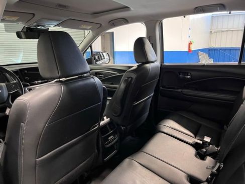 Used 2020 Honda Pilot EX-L image 17