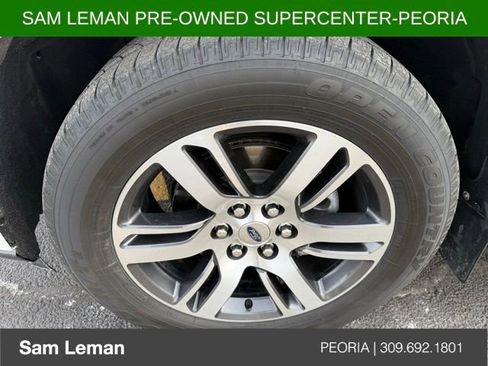 Used 2022 Ford Expedition XLT image 8